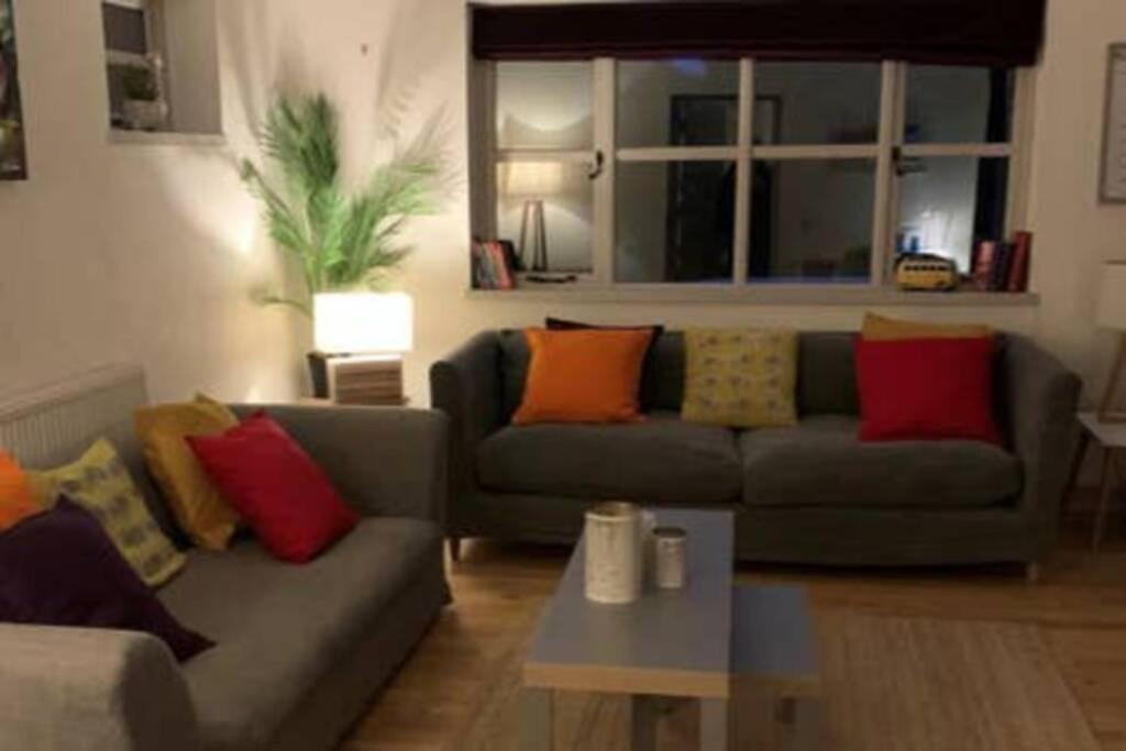 Stunning Barn Private Hot Tub Malvern & Worcester Sleeps 6 외부 사진